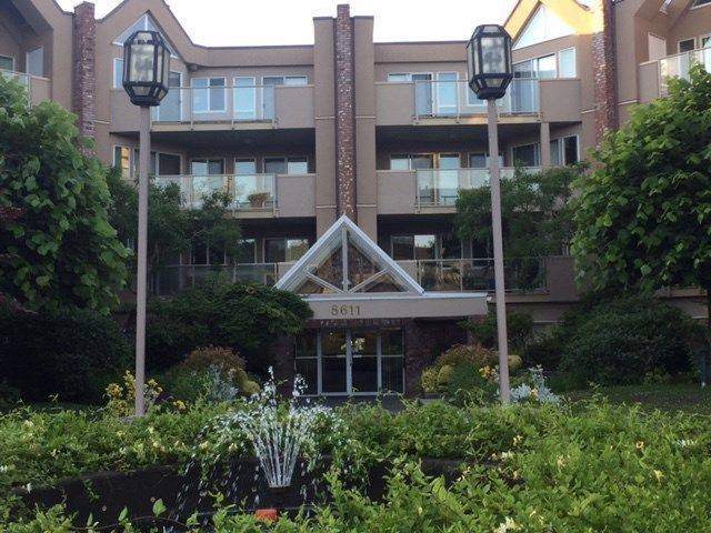Condo in Brighouse, Richmond